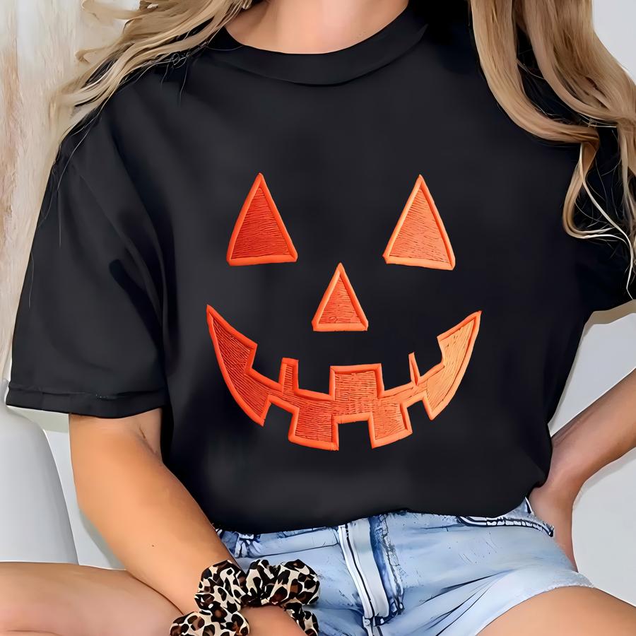 Pumpkin Face Sweatshirt, Jack O Lantern Sweatshirt, Pumpkin Halloween Shirt, Kids Thanksgiving Sweatshirt, Kids Fall Sweatshirt T-shirt