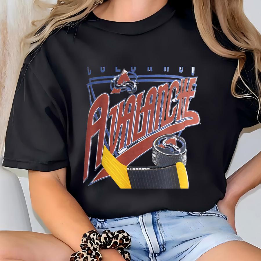 Vintage 00s Colorado Avalanche Hoodie Colorado Avalanche Sweatshirt Avalanche Hockey Sweater Crewneck Hoodie Jacket Tee Jersey Gift Shirt T-shirt