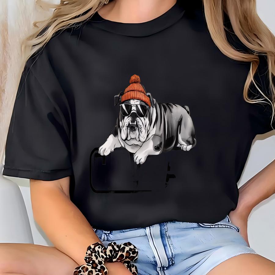 Cleveland Tshirt, Retro Cleveland Brown Football Shirt, Cleveland Fan Gift, Sunday Football, Bulldog Mascot Team Spirit Shirt T-shirt