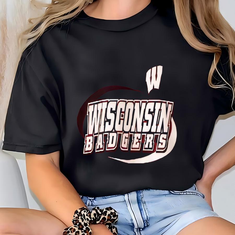 Vintage University Sweatshirt Crewneck Pullover Badgers Print Logo Red X T-shirt