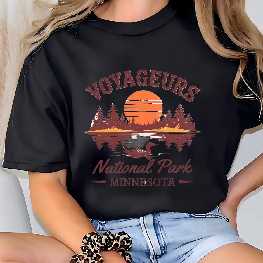 Voyageurs National Park Hoodie: Lake Loon Sunset Pine Tree Design T-shirt