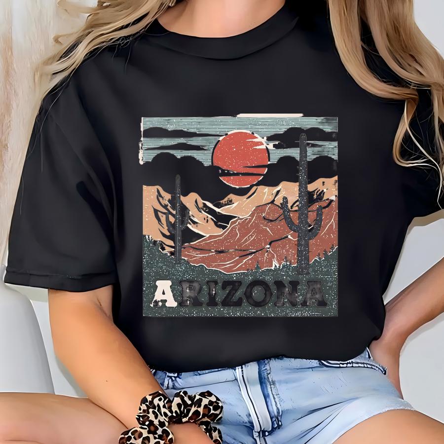 Arizona Hoodie, Desert Landscape Shirt, Sunset Cactus Tee, Retro Arizona Travel Shirt, Arizona Vacation Hoodie, Southwest Graphic Hoodie T-shirt