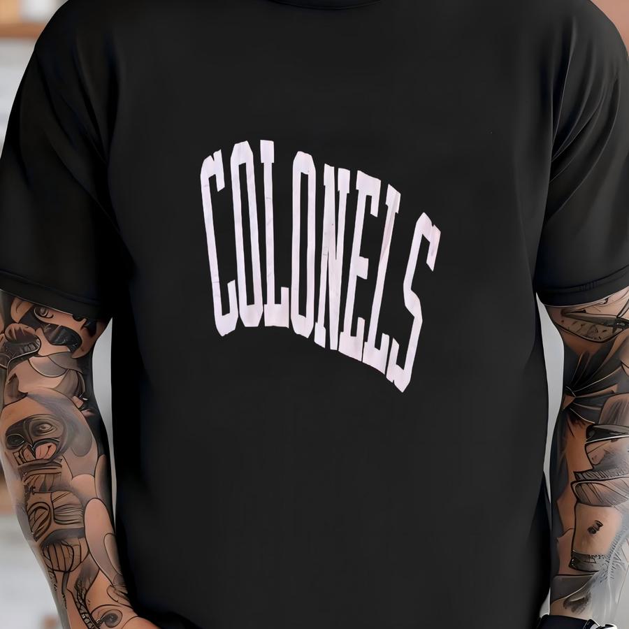 Medium, Colonels 1970s Shirt T-shirt