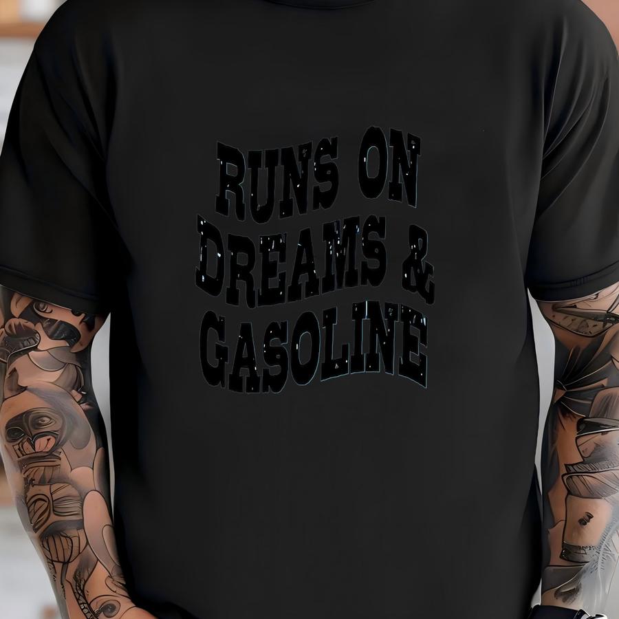 Runs On Dreams And Gasoline Country Music Concert Women's Tank Top T-shirt