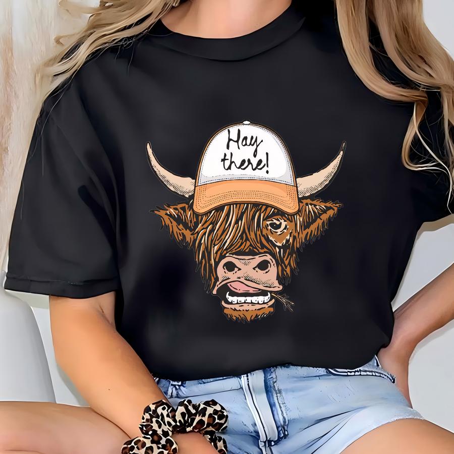Funny Highland Cow Hoodie Hoodie Sweatshirt Long Sve Gift – Hay There Trucker Hat Farm Animal Tee Western Country Graphic Top Skuc 49 T-shirt