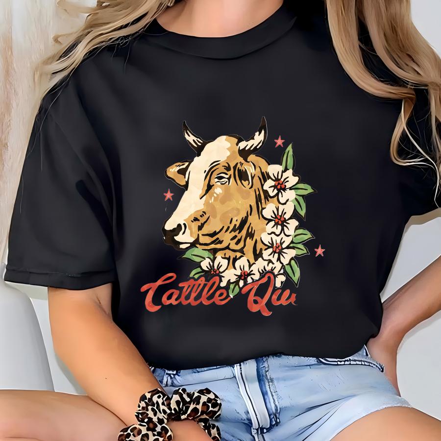 Cattle Queen Cow Shirt – Western Floral Cow Head Hoodie Hoodie Sweatshirt Long Sve – Ranch Rodeo Gift For Her Country Girl Style Skuc 73 T-shirt