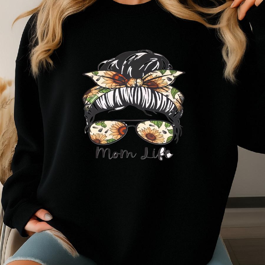 Mom Life Suower Sweatshirt: Cozy Cotton Crewneck Sweatshirt