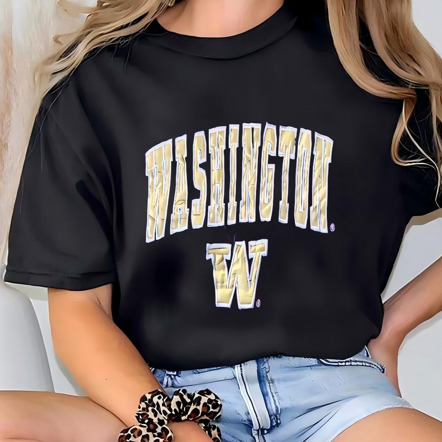 Vintage Washington Spellout Big Logo Sweatshirt Crewneck Pullover Jumper Sweatergie Washington Colour Purple Size Xl T-shirt