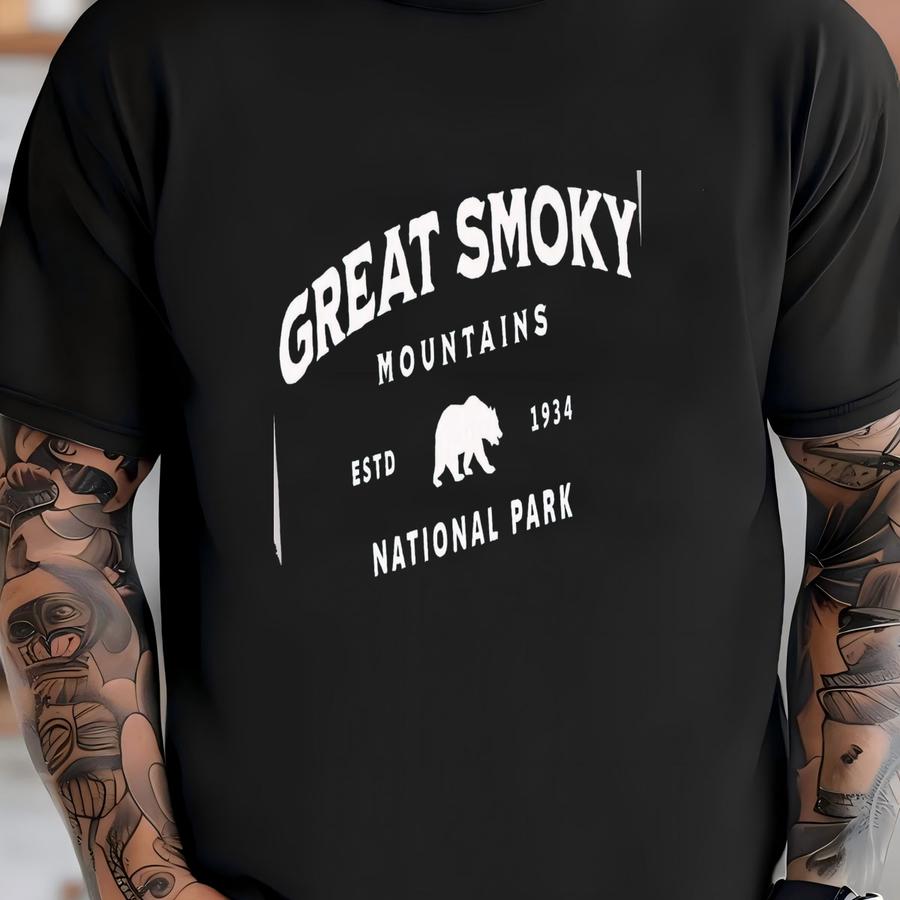 Great Smoky Mountains Shirt, National Park Tee, Retro Hiking Graphic Shirt, Mountain Adventure Shirt, Outdoor Travel Gift T-shirt