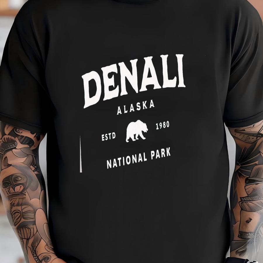 Denali National Park Shirt - Alaska Tee - Bear Graphic Hiking And Camping Hoodie T-shirt