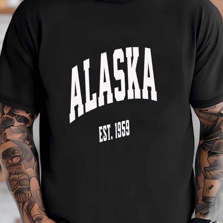 Alaska Hoodie - Retro Graphic Tee - Denali Adventure T-shirt