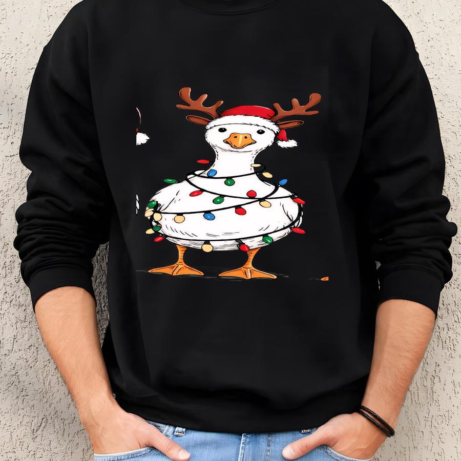 ® Vintage Christmas Goose Shirt, Christmas Santa Goose Shirt, Vintage Goose Shirt, Cute Snowman Goose, Funny Christmas Shirt Sweatshirt