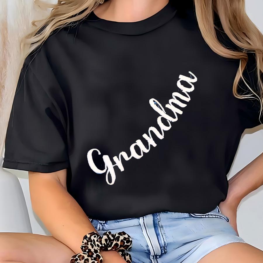 Custom Grandma Sweatshirt: Grandkids' Name On Sve, Pregnancy Announcement, Grandparents Gift T-shirt