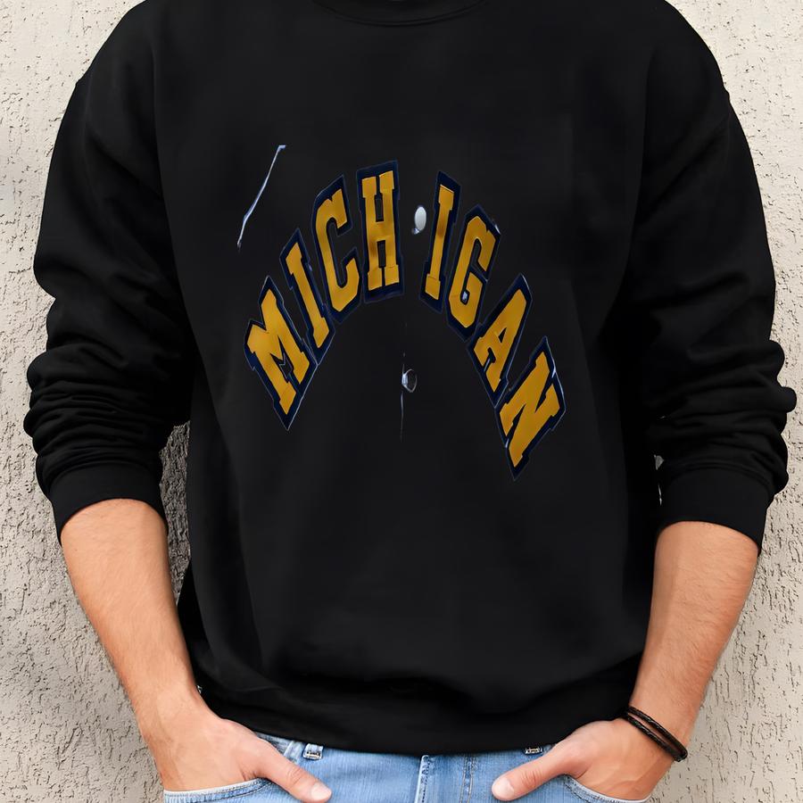 Vintage 90’s Very Rare Champion Michigan Wolverines University Mockneck Lightweight Crewneck Jacket Sweatshirt