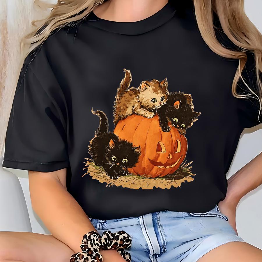 90s Cat Halloween Shirt Retro Vintage Halloween Spooky Season Tee Pumpkin Cat Lover Black Cat Spooky Season For Women Men T-shirt