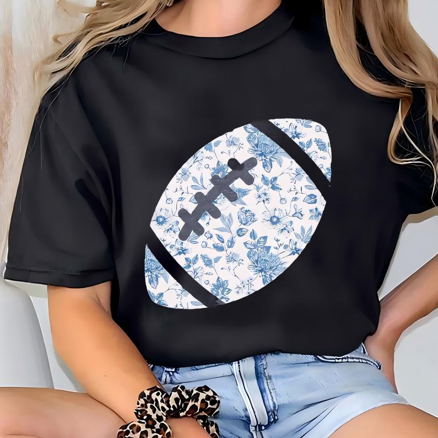 Football Mom Sweatshirt Tis The Season Football Shirt Sports Mom Crewneck Football Lover Gifts Football Mama Sweater Football Season Tshirt T-shirt