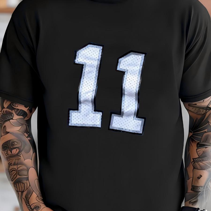 Vintage 00’s  Football Reebok Custom Crop #11 Jersey T-shirt