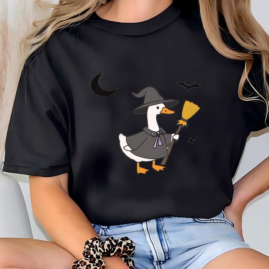 Spooky Goose Sweatshirt Witchy Goose Sweatshirt Spooky Goose Shirt Silly Goose Sweatshirt Fall Goose Sweatshirt Witchy Goose Shirt Halloween T-shirt