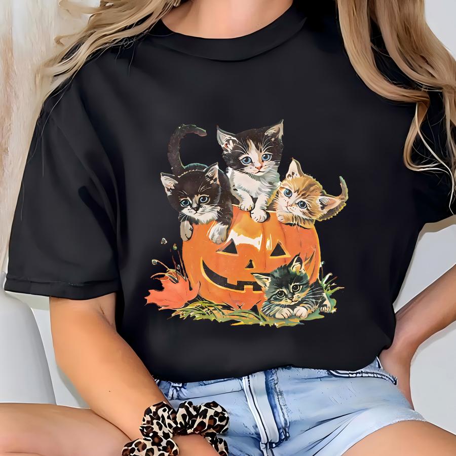 Vintage Cat Shirt Pumpkin Halloween 90s Retro Halloween Spooky Season Tee Pumpkin Cat Lover Black Cat Tshirt Spooky Season Shirt T-shirt