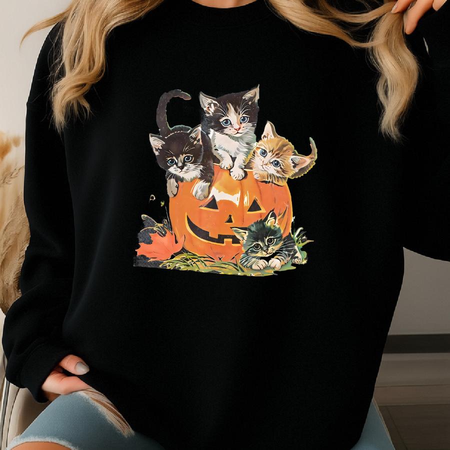 Vintage Cat Pumpkin Sweatshirt Halloween 90s Retro Halloween Spooky Season Tee Pumpkin Cat Lover Black Cat Crewneck Spooky Season Sweater Sweatshirt