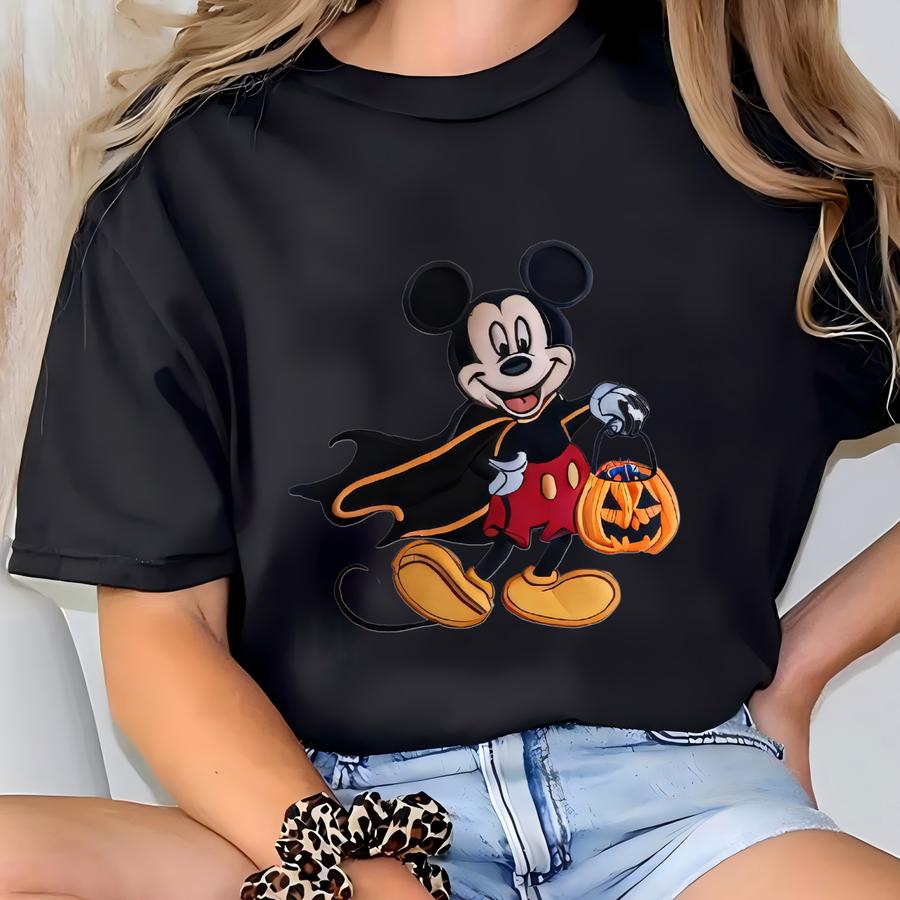 Halloween Kids Sweatshirt, Vampire Sweatshirt, Halloween Sweatshirt, Trick Or Treat, Kids Fall Sweatshirt T-shirt