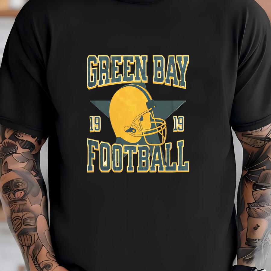 Womens Crop Vintage Style Green Bay Football Top, Sports Cropped Tee, Gift For Sports Fan, Ladies Game Day Outfit, T-shirt