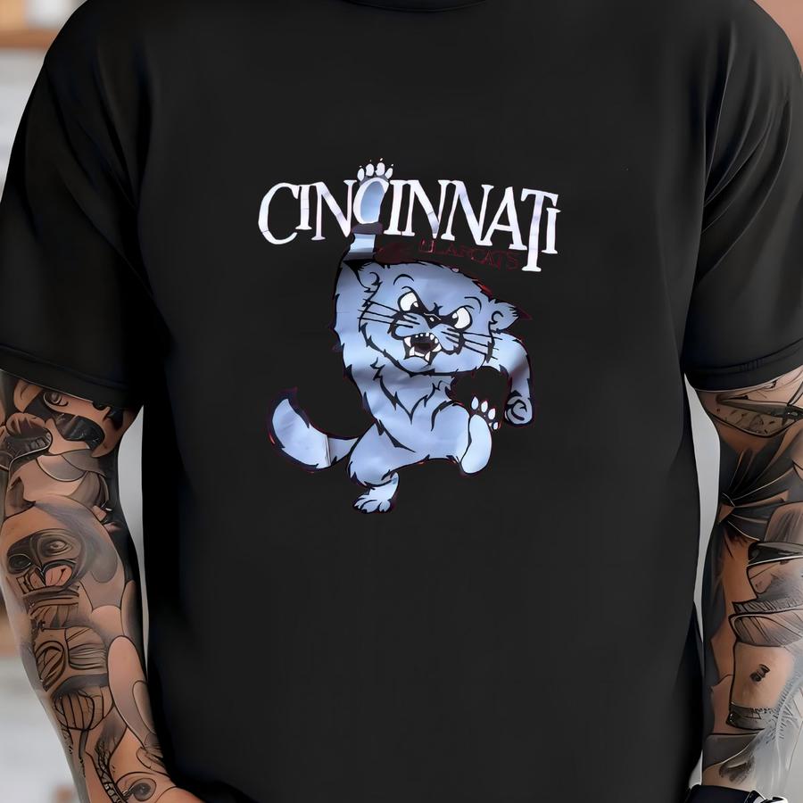 Vintage 00’s Cincinnati Bearcats Custom Crop Long Sve Tee T Shirt T-shirt