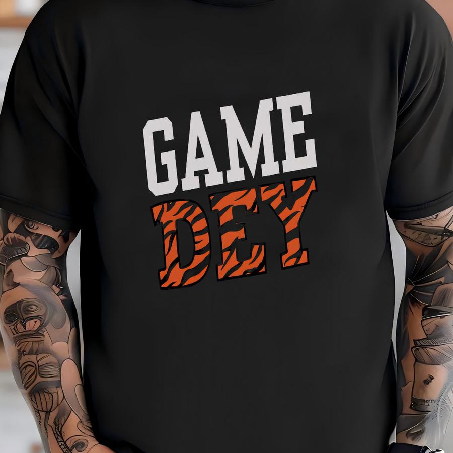 Cincinnati Football Womens Crop Hoodie, Ladies Cropped Hooded Sweatshirt, Gift For Sports Fan, Game Day Outfit Game Dey T-shirt