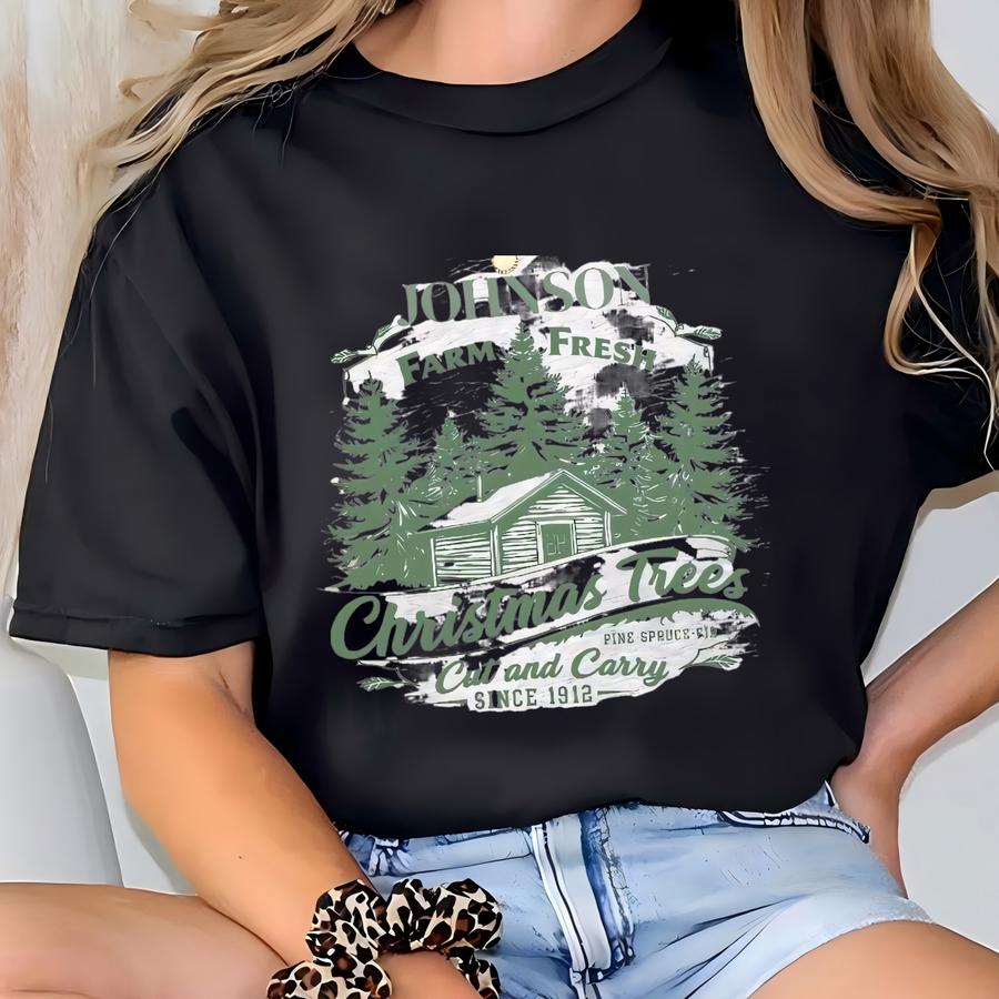 Custom Family Christmas Retro Vintage Tree Farm Shirt, Mom Dad Sister Brother Baby Tshirt Matching Holiday Shirts Sweatshirt T-shirt