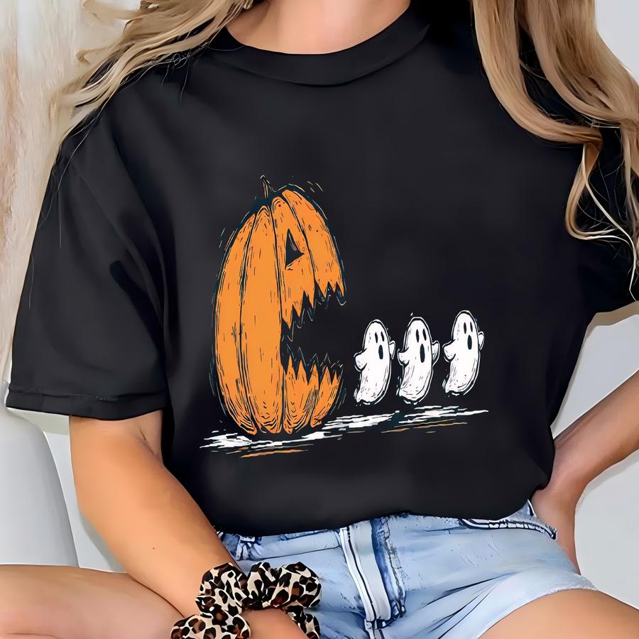 Halloween Pumpkin Eat Ghost Sweatshirt, Funny Halloween Sweatshirt, Halloween Gamer Gift, Halloween Party Tee, Pumpkin Pac Man Sweatshirt T-shirt
