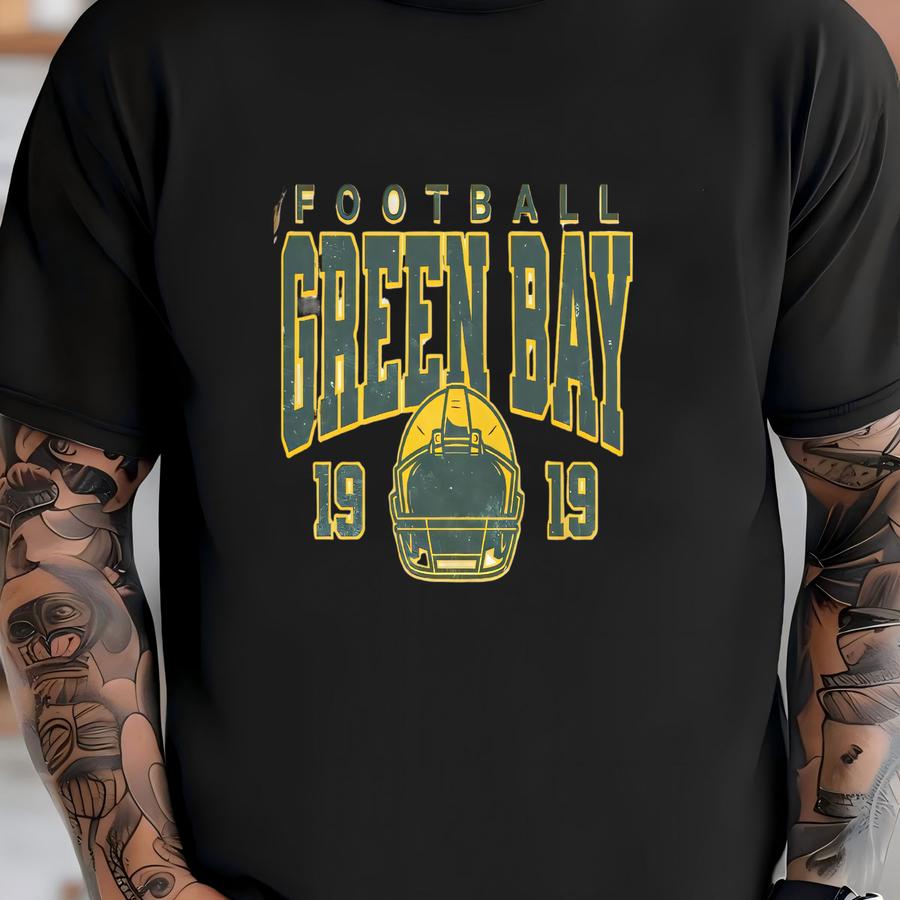 Distressed Vintage Style 4 Green Bay Football Apparel, Mens Womens Hoodies/crewneck Sweatshirts, Sports Fan Gameday Outfit T-shirt