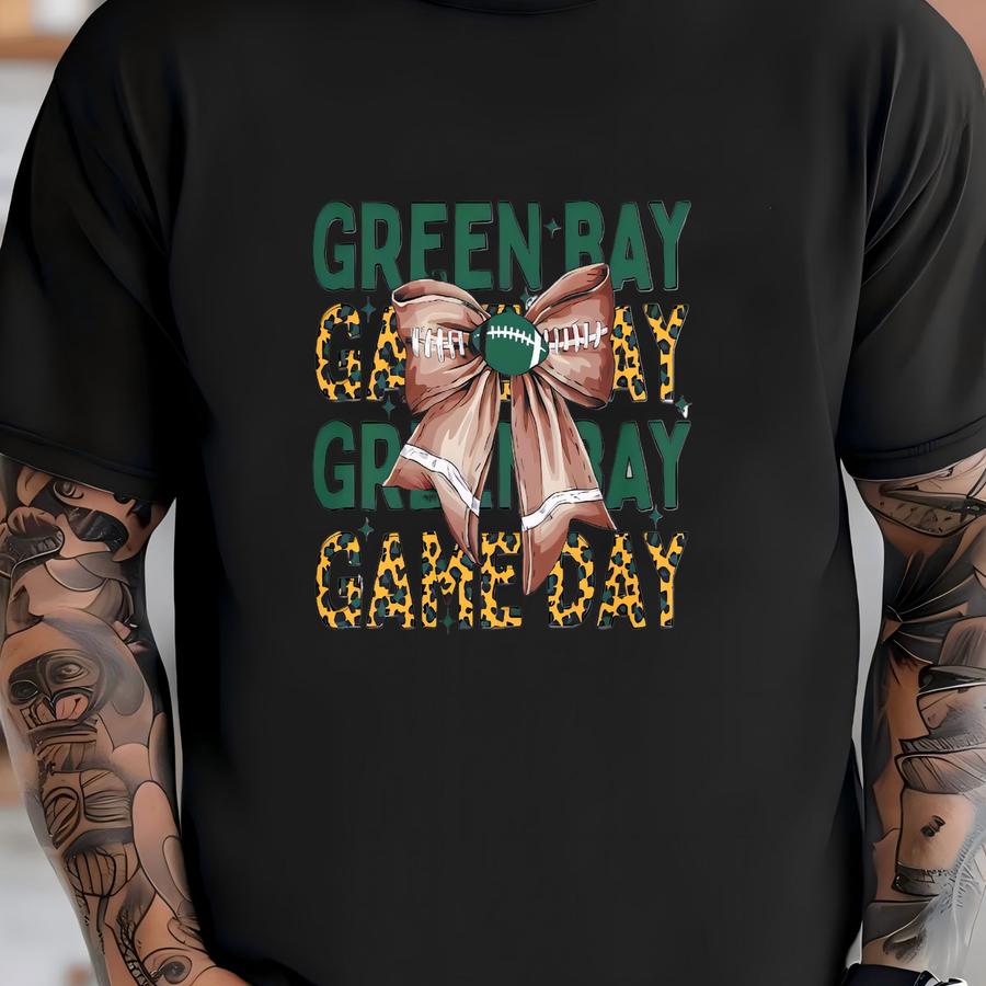 Womens Crop Green Bay Football Top, Sports Cropped Tee, Gift For Sports Fan, Ladies Game Day Outfit, Game Day Leopard Coquette Bow T-shirt