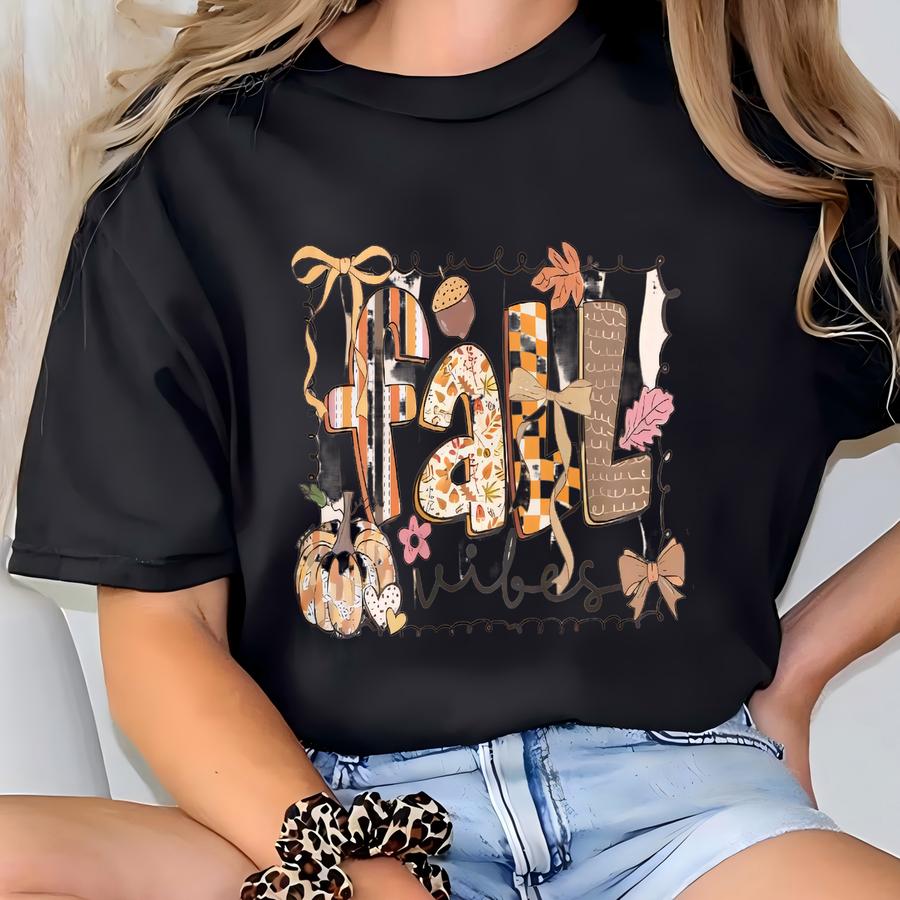 Fall Vibes Gildan Crewneck Sweatshirt: Retro Pullover T-shirt