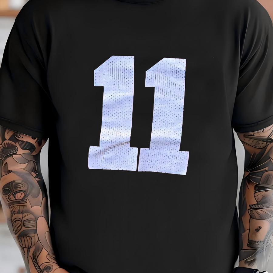 Vintage 00’s Ohio State Buckeyes University Crop Style #11 Jersey Medium T-shirt