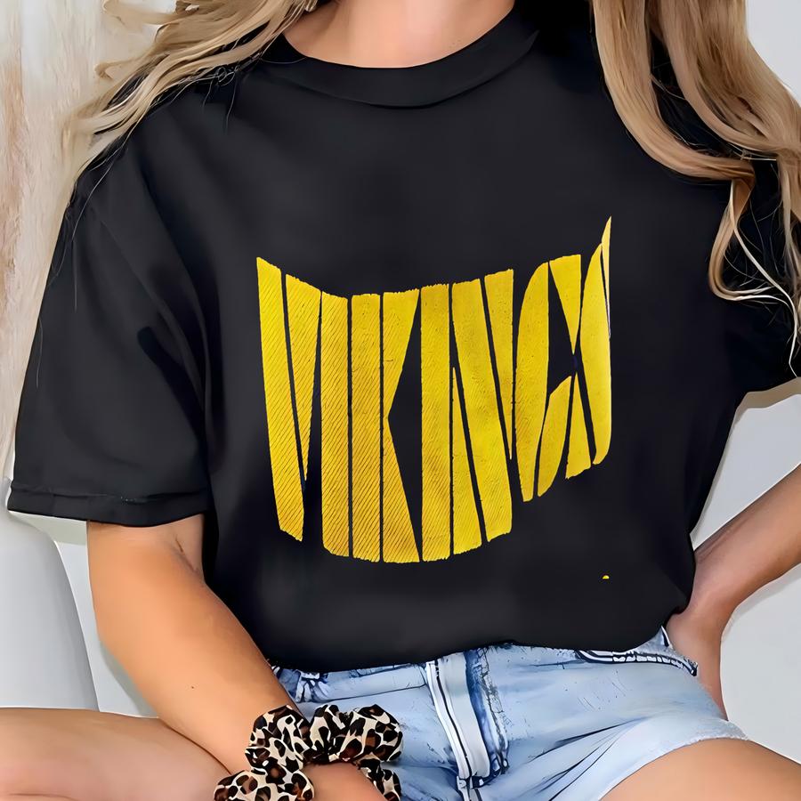 Vintage 80s Football Painters Hat - Officially Licensed - Purple, Yellow White - One Size -  T-shirt