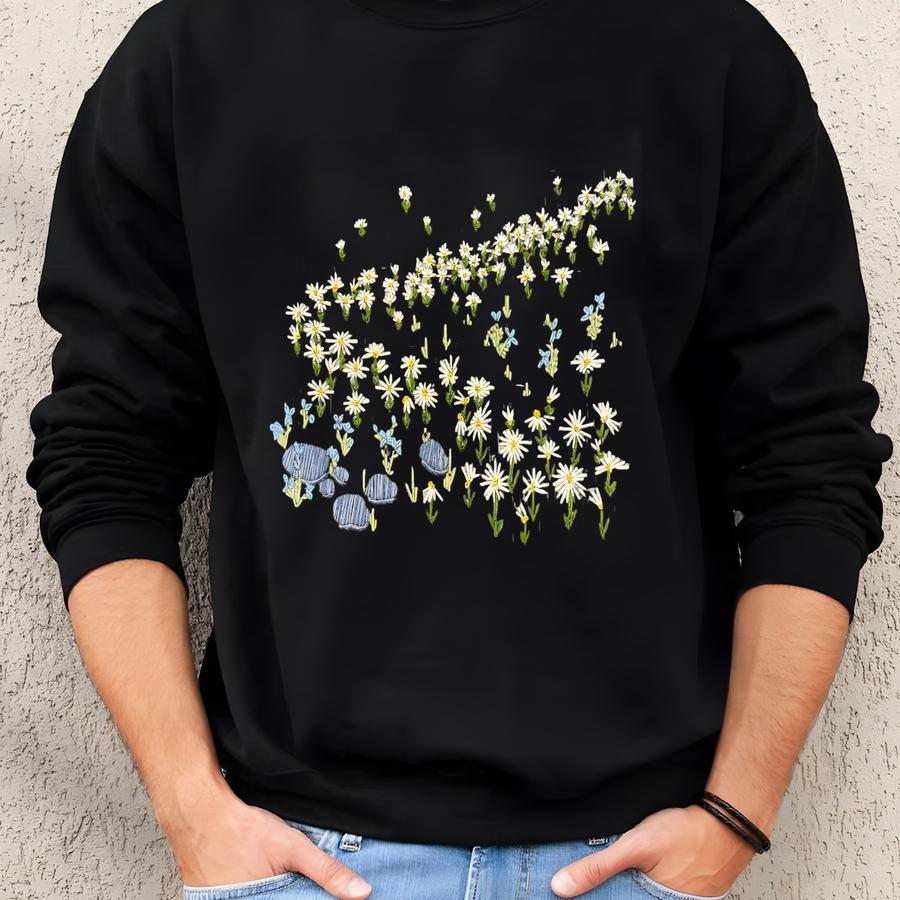 Vintage Daisy Flower Crewel 1970s Retro Size 18x22 Bohemian + Blue Bell Flowers + Y + Mint Colored Fabric + Mcm Home And Wall Decor Sweatshirt Vintage Daisy Flower Crewel 1970s Retro Size 18x22 Bohemian + Blue Bell Flowers + Y + Mint Colored Fabric + Mcm Home And Wall Decor Sweatshirt