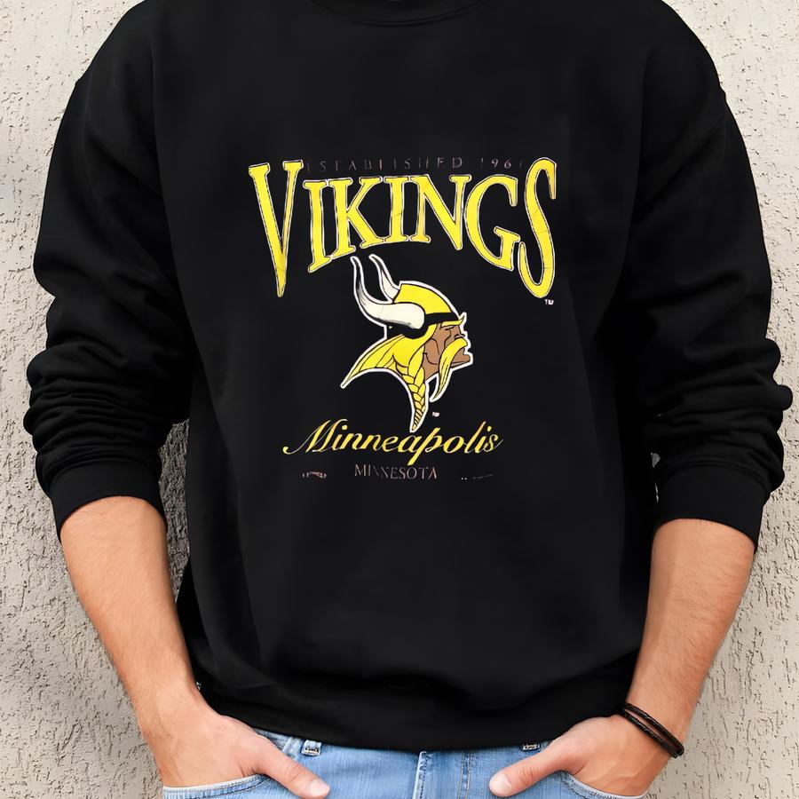 Vintage Purple Sweatshirt Football Sport Team Spell Out Jumper Sweater Size Xl Sweatshirt Vintage Purple Sweatshirt Football Sport Team Spell Out Jumper Sweater Size Xl Sweatshirt