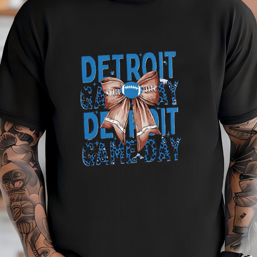 Detroit Football Unisex Apparel Mens Womens Hoodies/crewneck Sweatshirts/hoodies, Sports Fan Gift, Game Day Outfit, Coquette Leopard Bow T-shirt