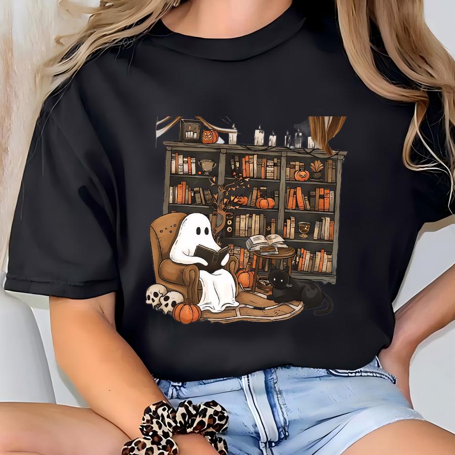 Retro Ghost Reading Books Tshirt, Librarian Ghost Halloween Shirt, Halloween Teacher Shirt, Halloween Shirt, Teacher Gift, Boo School Tshirt T-shirt