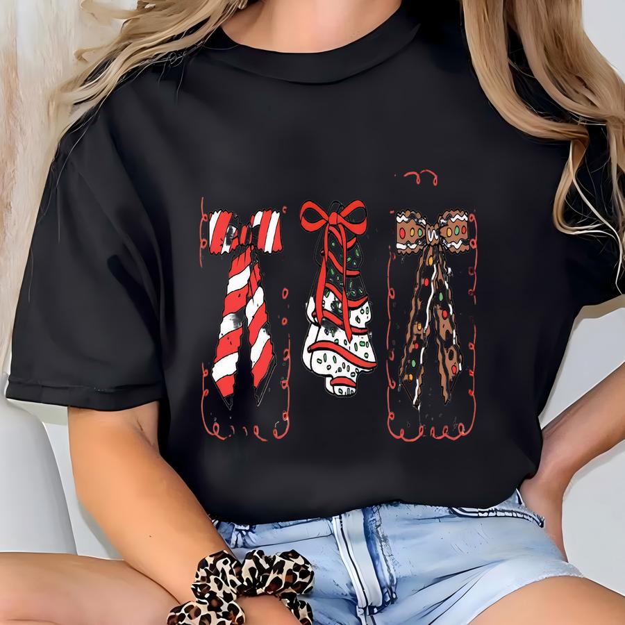 Tis The Season Christmas Sweatshirt: Retro Santa, Coquette Holiday T-shirt