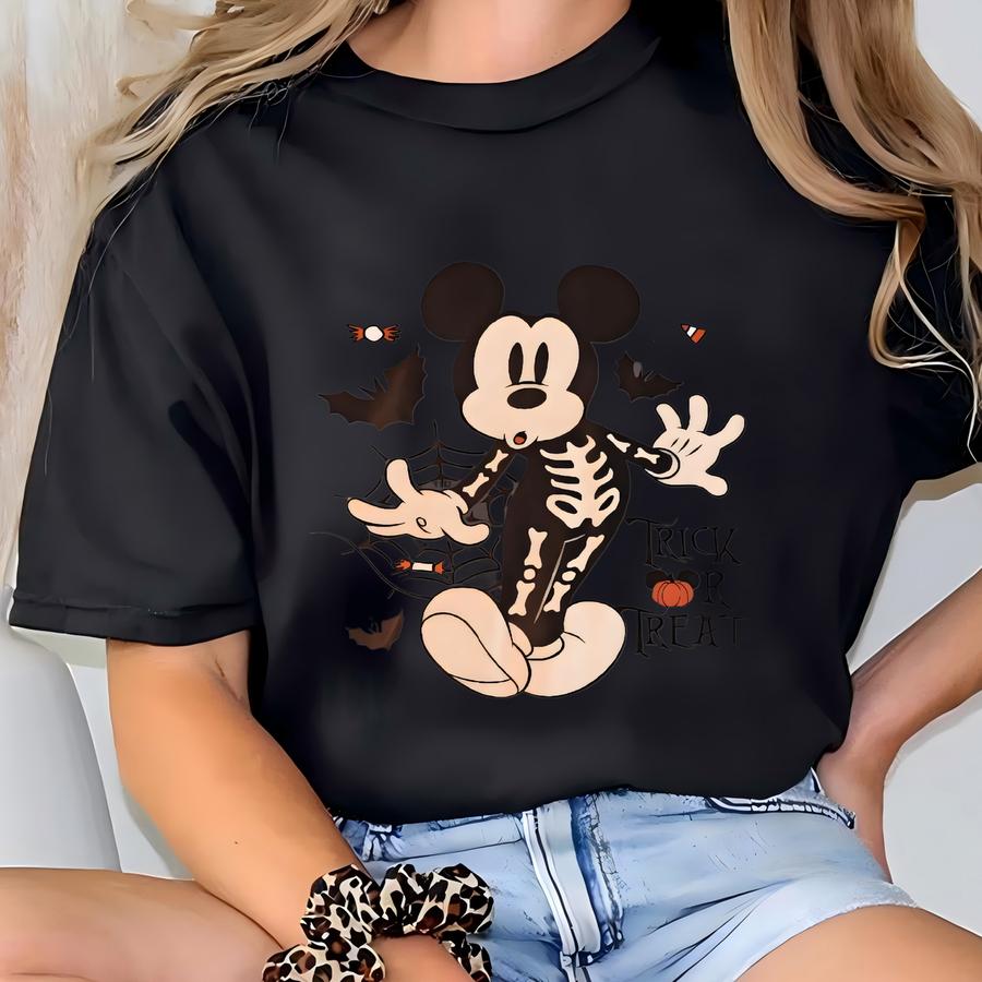 Retro  Halloween Couple Shirt, Halloween Hoodie,  Skeleton Shirt, Spooky Season Shirt T-shirt