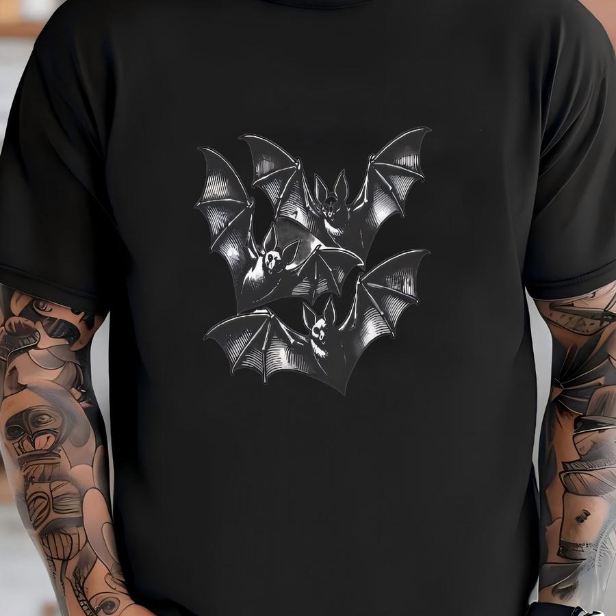 Bat Graphic Crop Top, Gothic Halloween Shirt With Bats T-shirt