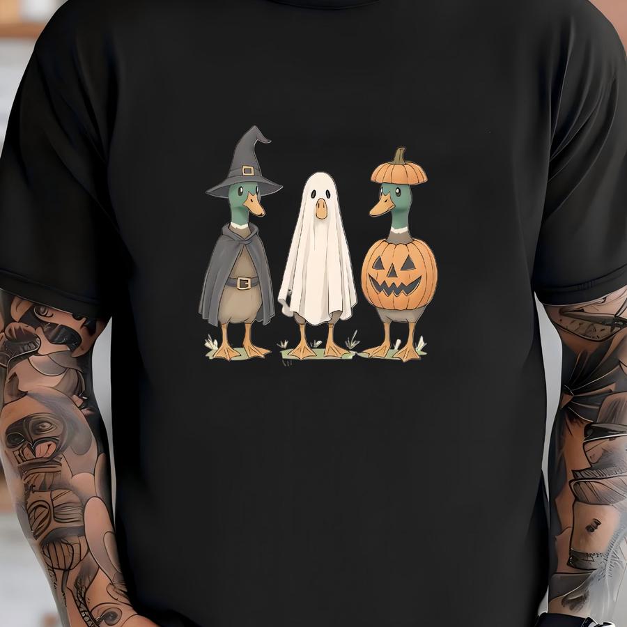 Duck Duck Boo Halloween Baby ® Funny Trick Or Treat Duck Baby ® Cute Spooky Duck Bodysuit Funny Halloween ® T-shirt