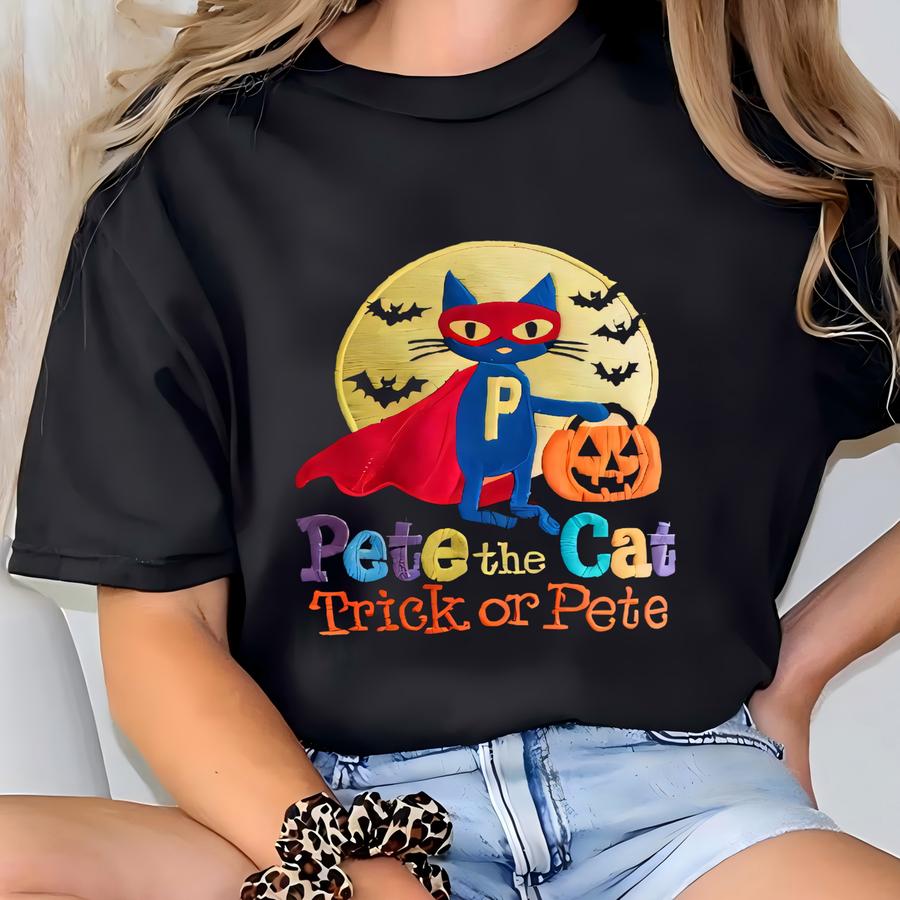 Pete The Cat Five Little Pumpkin Youth Sweatshirt, Pete The Cat Halloween Shirt, Trick Or Treat Shirt, Kids Fall Sweatshirt T-shirt