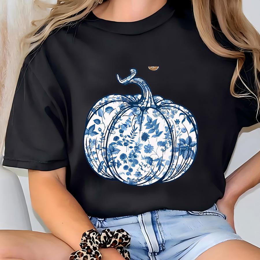® Toile Floral Pumpkin Shirt, Pumpkin Season Shirt, Girly Fall Outfit, Pumpkin Patch Tee, Autumn Mood Shirt, Cozy Fall Gift T-shirt