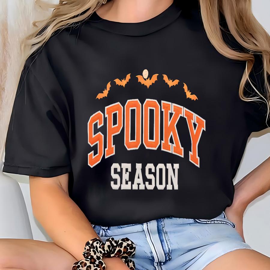 Spooky Season Sweatshirt Sweatshirt Halloween Sweatshirt Spooky Season Crewneck Halloween Crewneck Halloween Sweater T-shirt