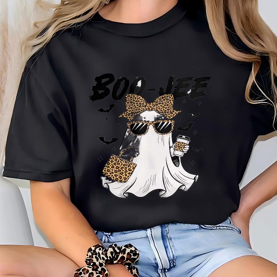 ® Boo-jee Ghost Shirt, Leopard Ghost Tee, Ghost Coffee Shirt, Funny Fall Shirt, Ghost Tee, Girly Halloween Gift, Boojee Shirt T-shirt