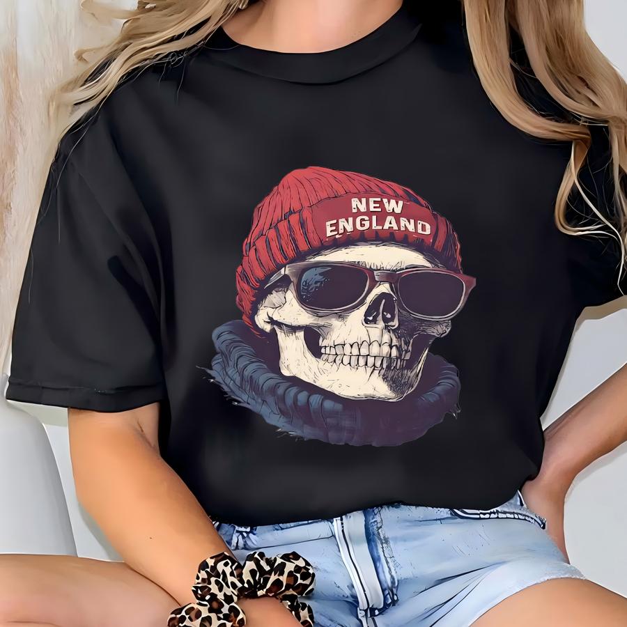 New England Football Mascot Sweatshirt, The Pats Crewneck, Vintage New England Fan Gift Tshirt T-shirt