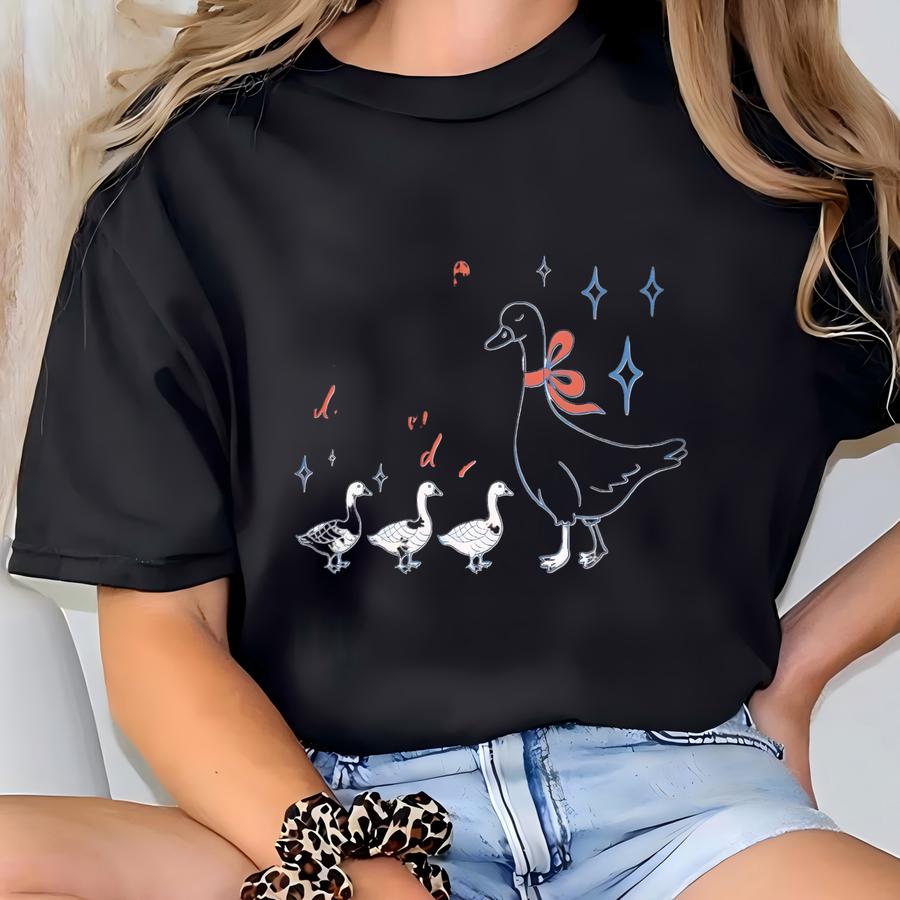 ® Silly Homeschool Club Shirt Funny Goose Shirt Homeschool Mom Shirt Homeschooling Gift Homeschool Teacher Shirt T-shirt