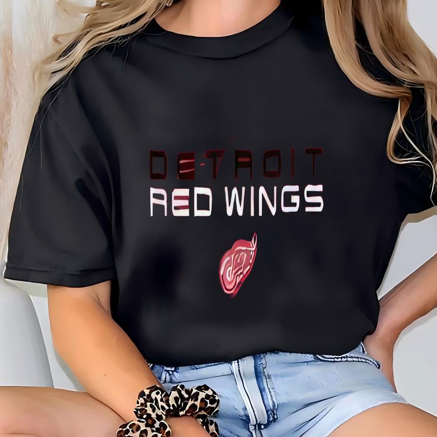Vintage 90s Detroit Red Wings Sweatshirt Crewneck Pullover Sportswear Detroit Red Wings Logo Red  T-shirt